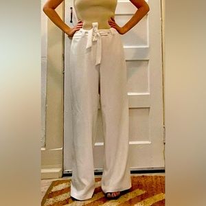 Vince Camuto white wide leg pants